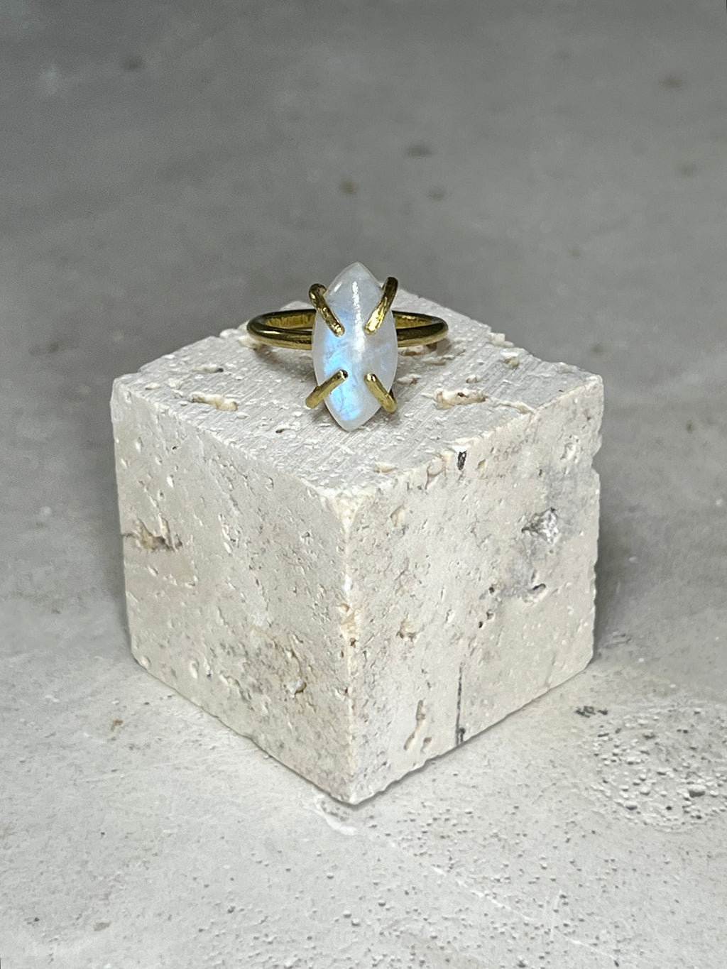 Neptune Moonstone