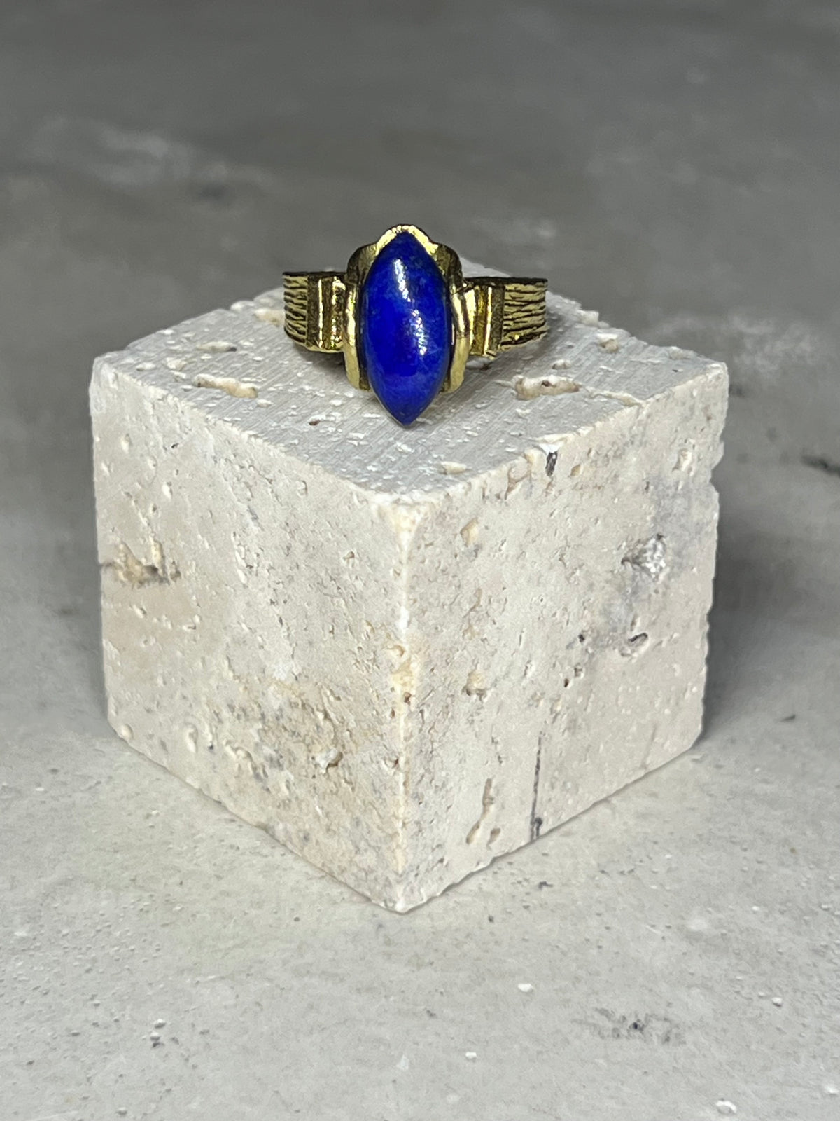 Nymph Lapislazuli
